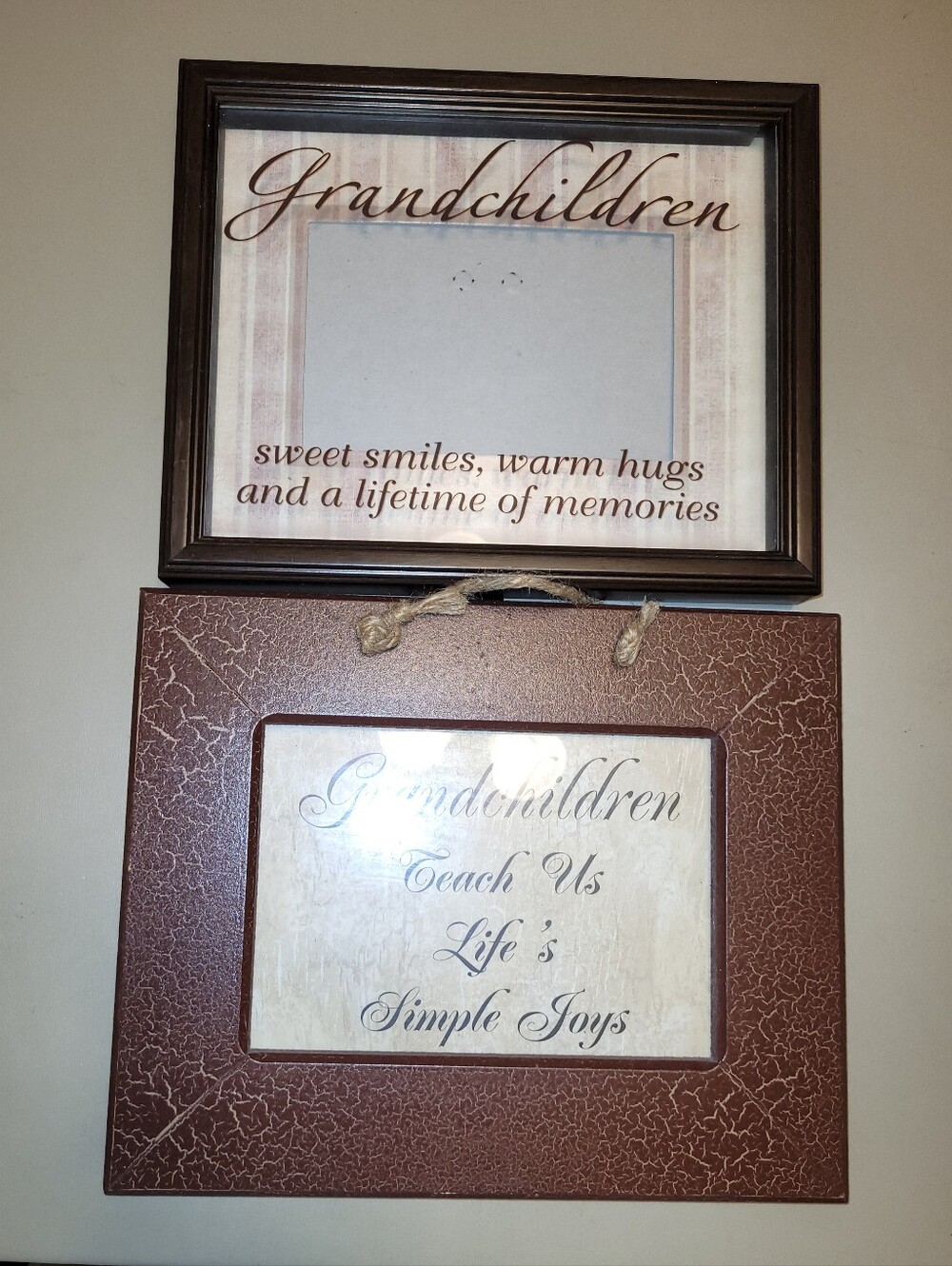 Grandchildren Wall Frame Set in Wood.